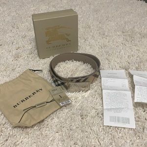Burberry Women’s 35mm Plaque Belt